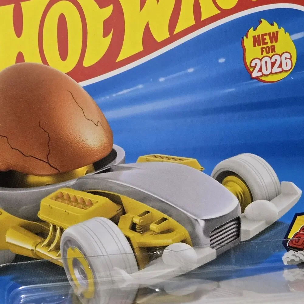 2026 Hot Wheels Drag Racers Eggshellracer Car Vehicle NEW 2 Colors